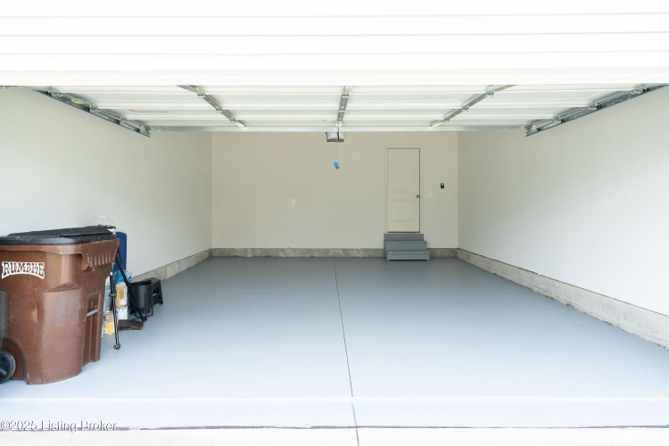 Listing Image 41