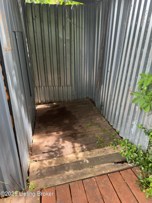 Listing Image 26