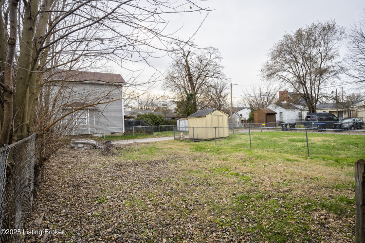 Listing Image 15