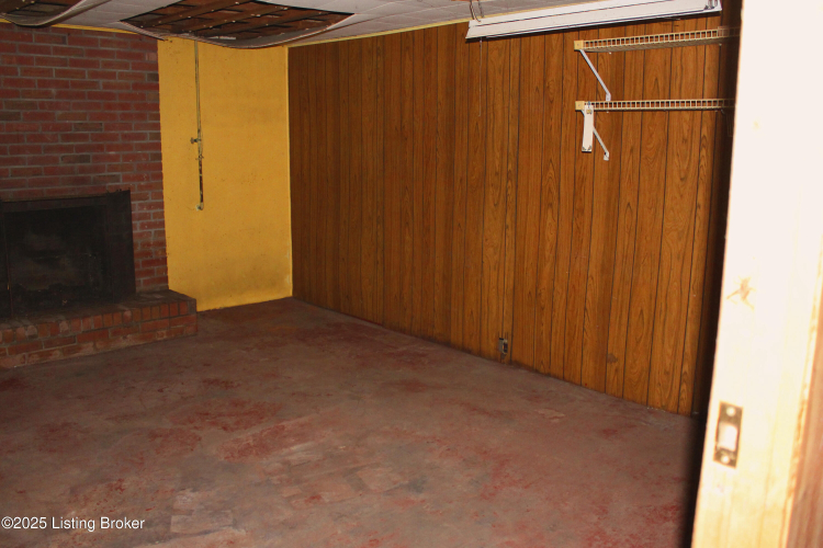 Listing Image 71