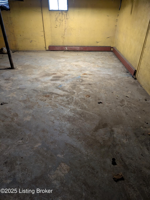 Listing Image 77