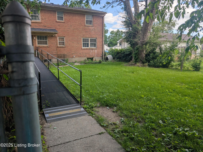 Listing Image 83