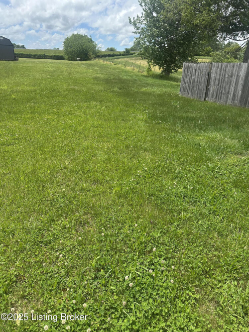 Listing Image 14