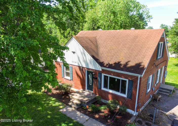 Listing Image 6