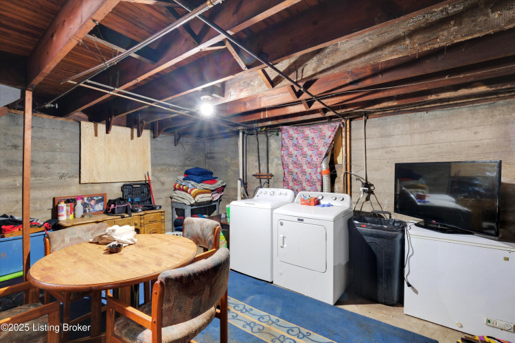 Listing Image 23