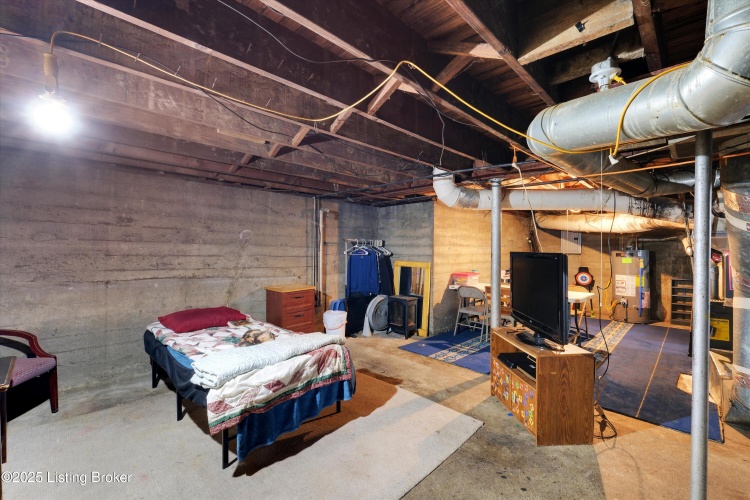 Listing Image 25