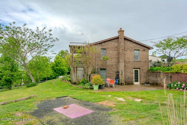 Listing Image 40