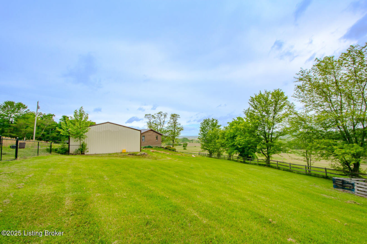 Listing Image 48