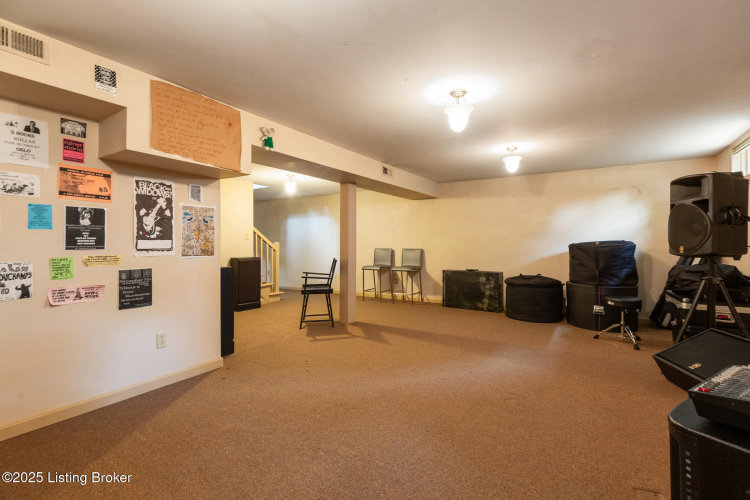 Listing Image 45