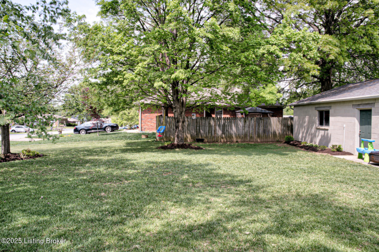 Listing Image 33