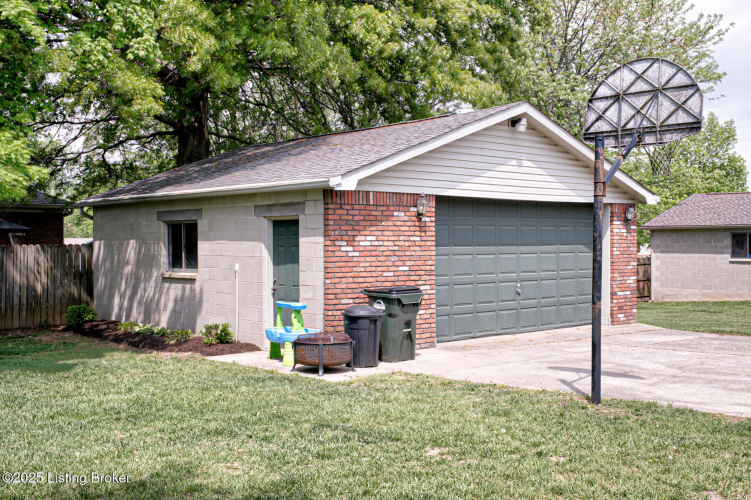 Listing Image 34