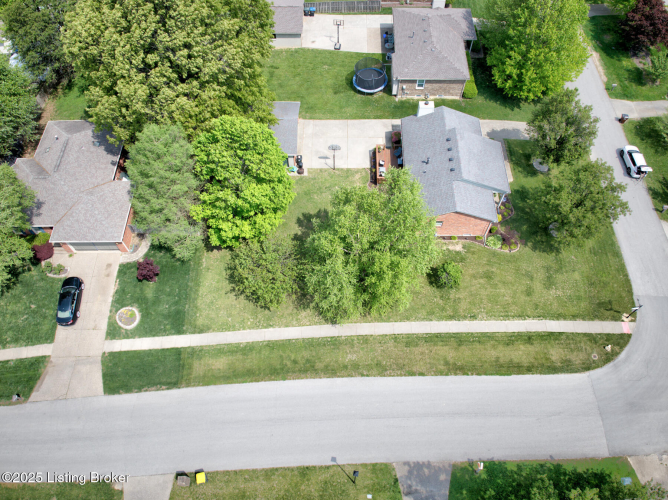 Listing Image 38