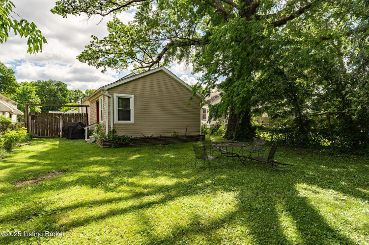 Listing Image 27
