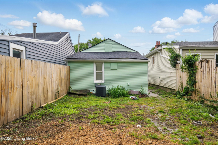 Listing Image 38