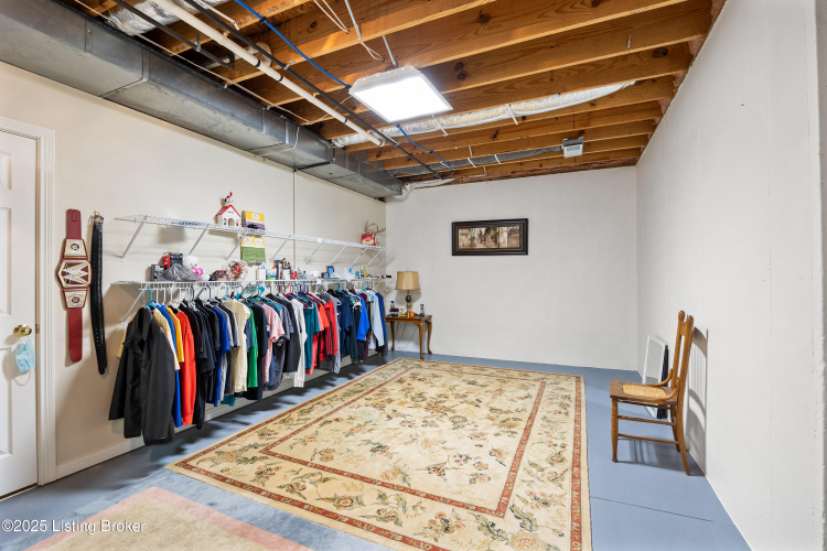 Listing Image 33