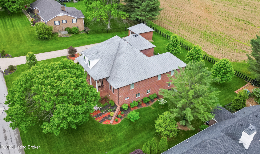 Listing Image 42
