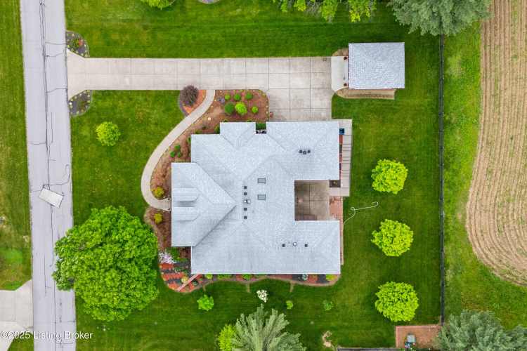 Listing Image 43