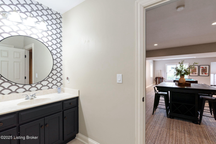 Listing Image 101