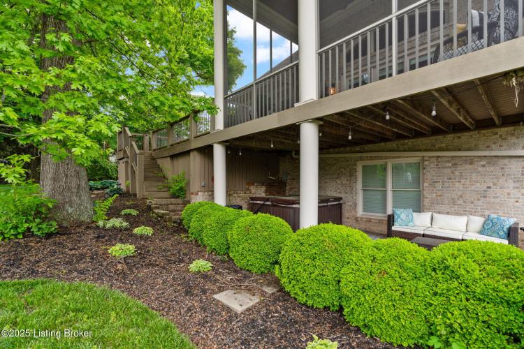 Listing Image 12