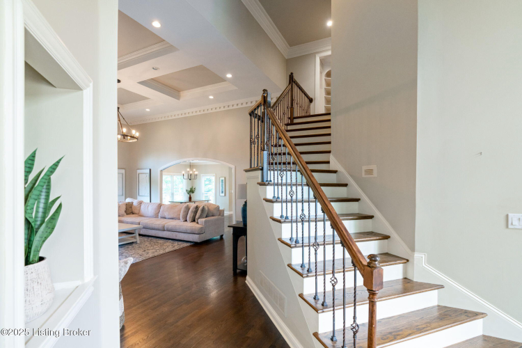 Listing Image 83
