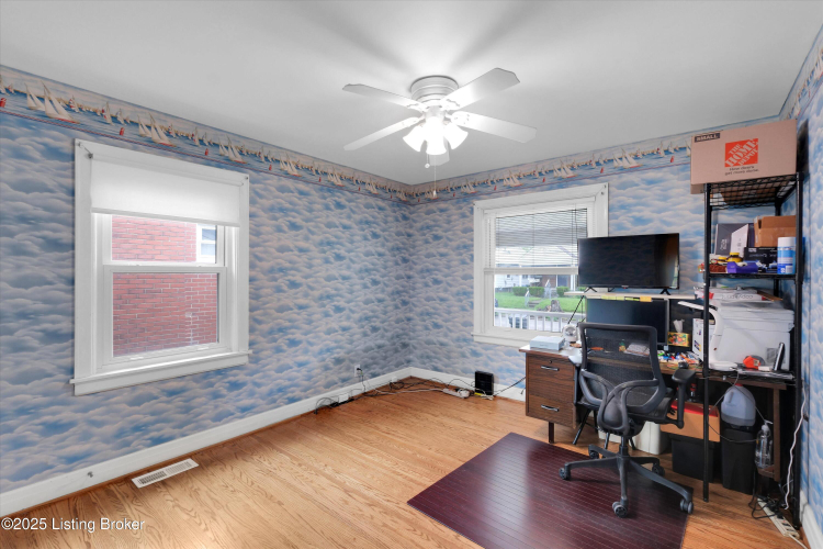 Listing Image 25