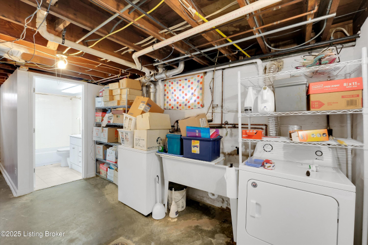 Listing Image 43