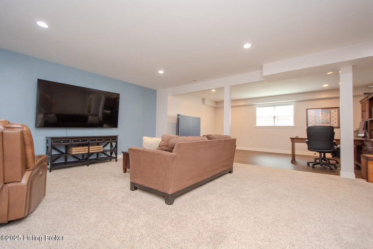 Listing Image 65