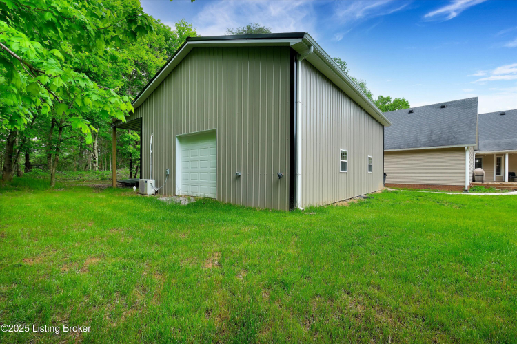 Listing Image 52