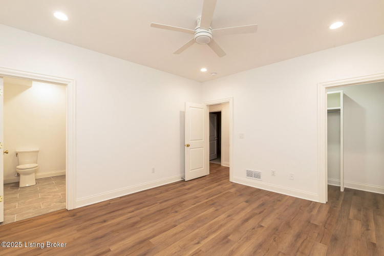 Listing Image 160