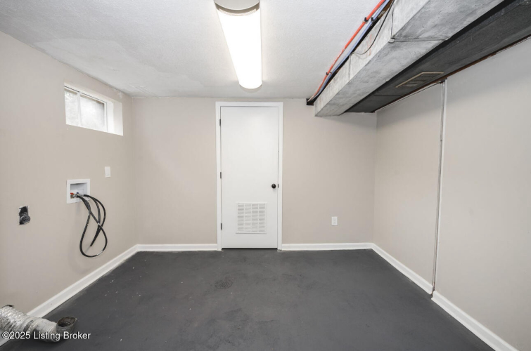 Listing Image 54
