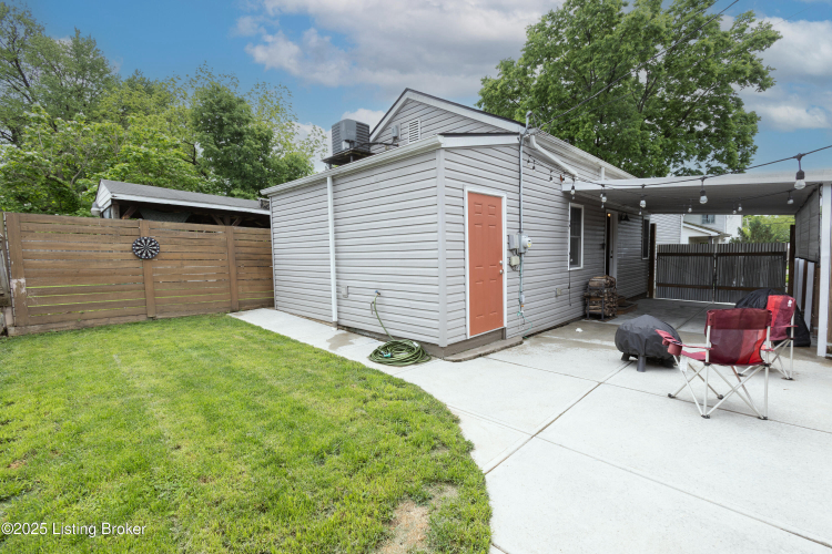 Listing Image 20