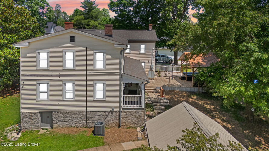 Listing Image 101