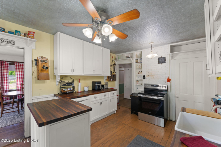 Listing Image 21