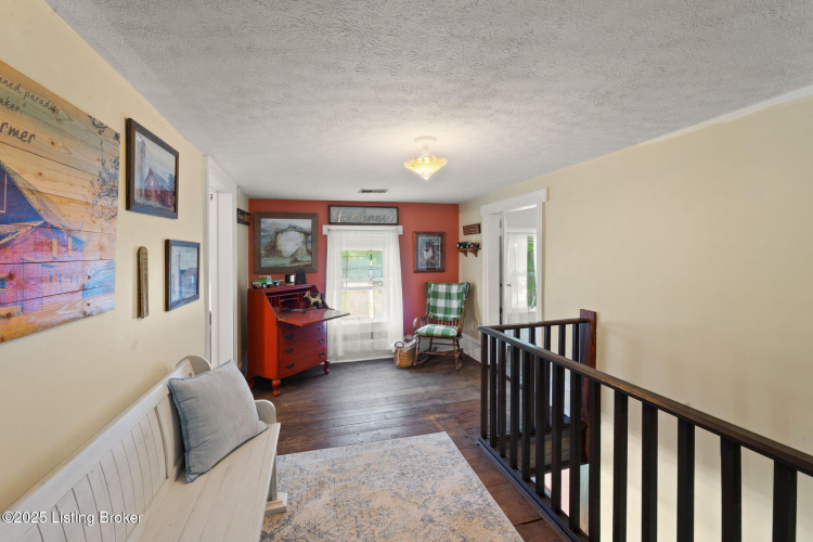 Listing Image 33