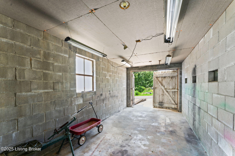 Listing Image 60