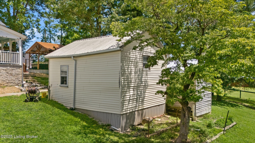 Listing Image 68