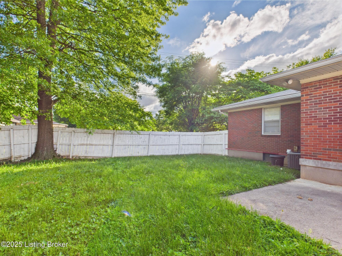 Listing Image 34