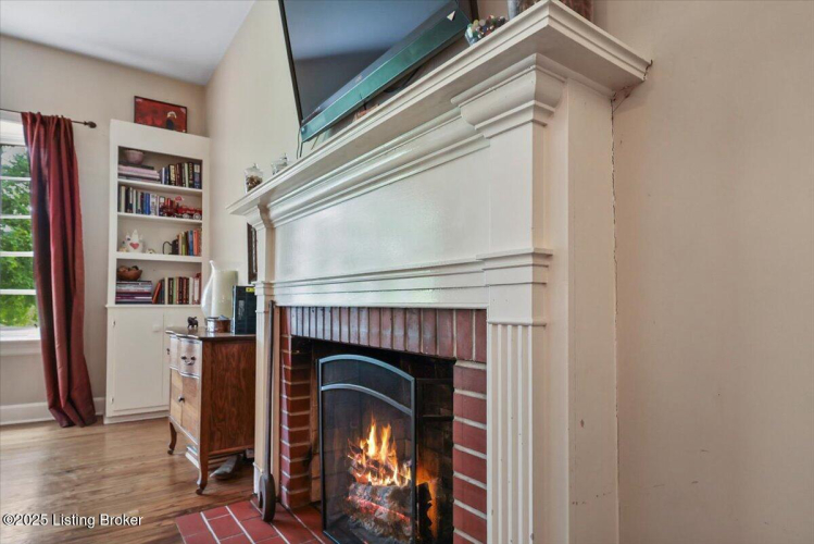 Listing Image 13