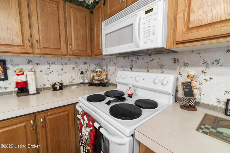 Listing Image 14