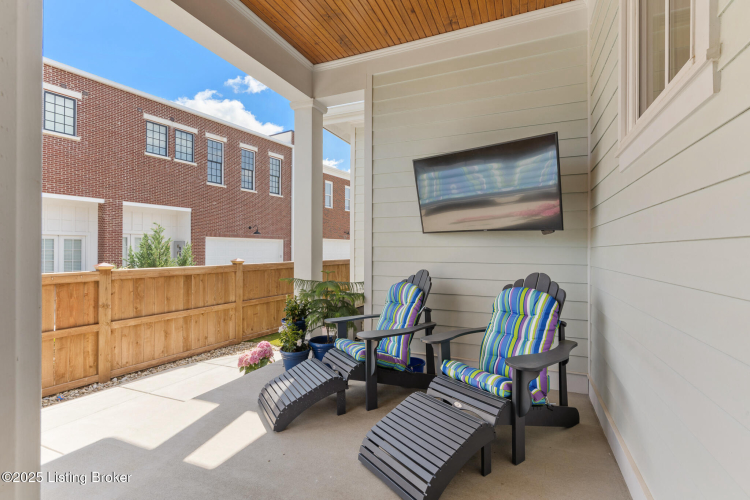 Listing Image 55