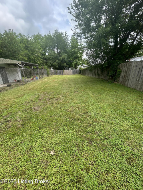 Listing Image 17