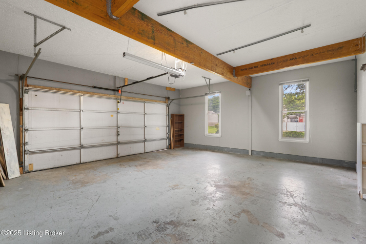 Listing Image 25