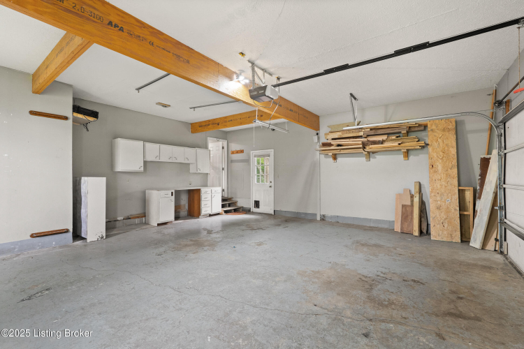 Listing Image 26