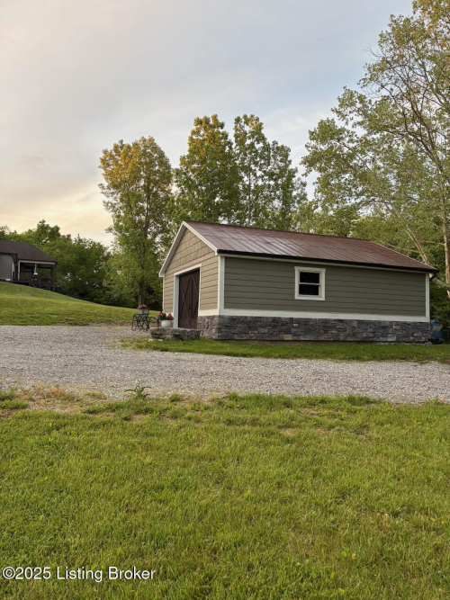 Listing Image 41