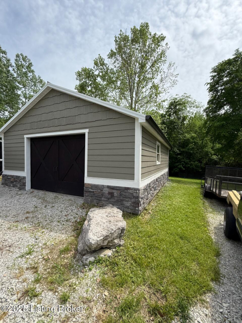 Listing Image 60