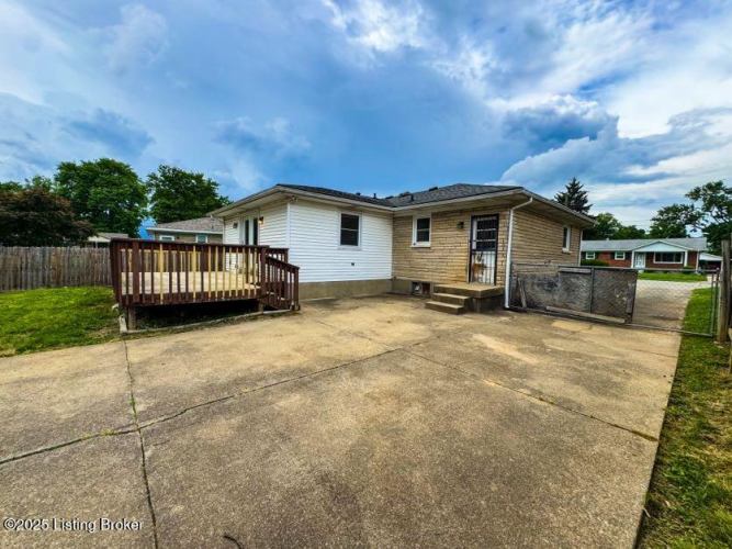 Listing Image 41