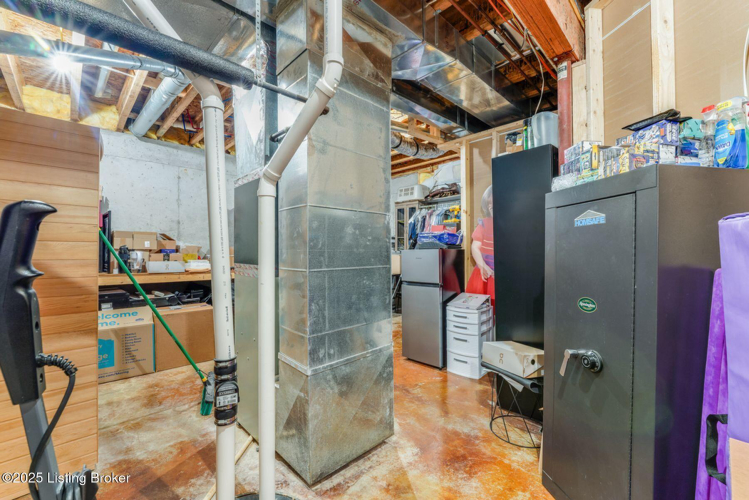 Listing Image 45