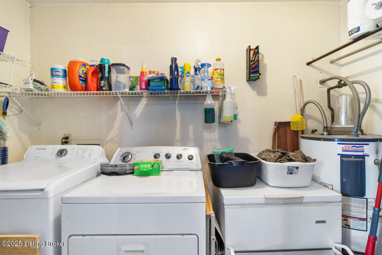 Listing Image 11