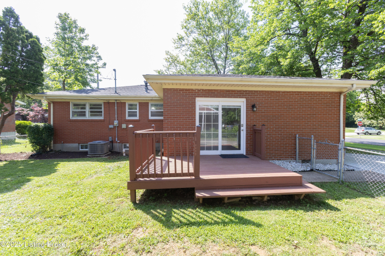 Listing Image 29