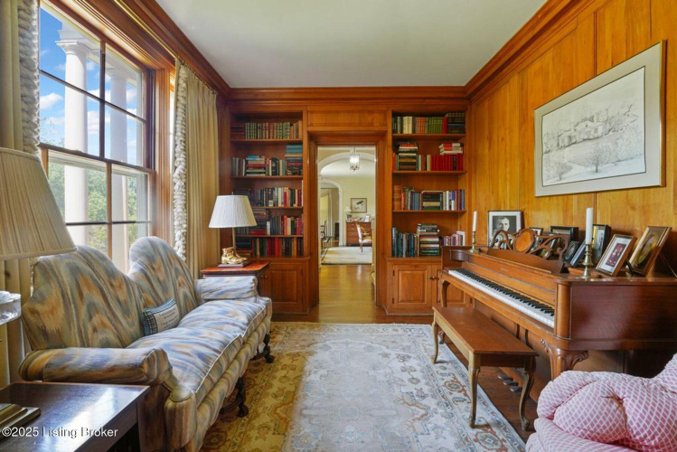 Listing Image 21